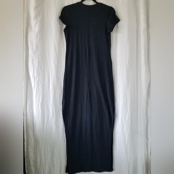 Sundry | Short Sleeve Maxi w/ Slits - Picture 2 of 8